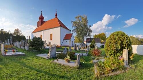 Kraj blanických rytířů - kostel sv. Josefa Veliš